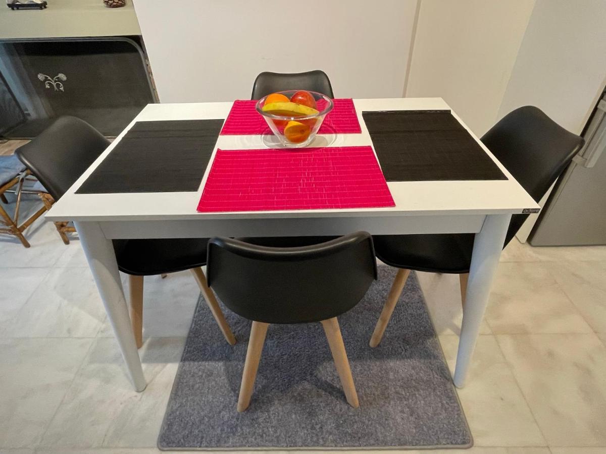 Kalimera Alimos Apartment Атина Екстериор снимка